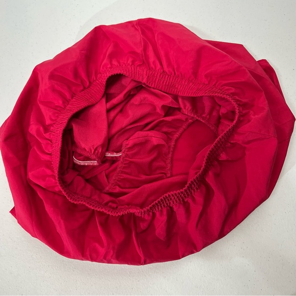 Moret Ultra Women’s Red Running Shorts - Size Large - Picture 3 of 8